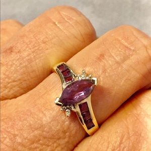 10k  Amethyst yellowgold ring